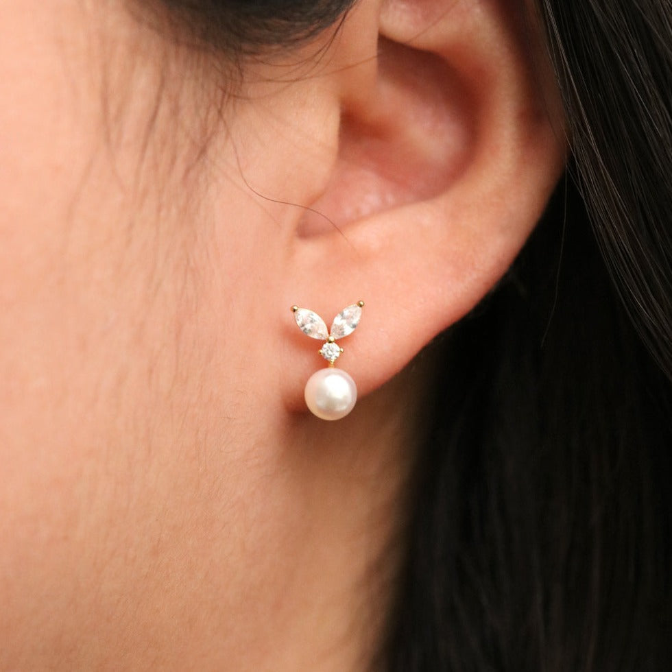 Cubic Leaf Pearl Drop Earrings Low Stock18k Rose gold