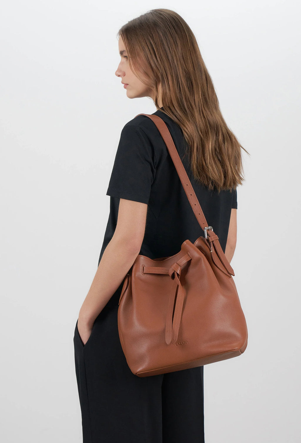 Coya Leather Bucket Bag - Cognac