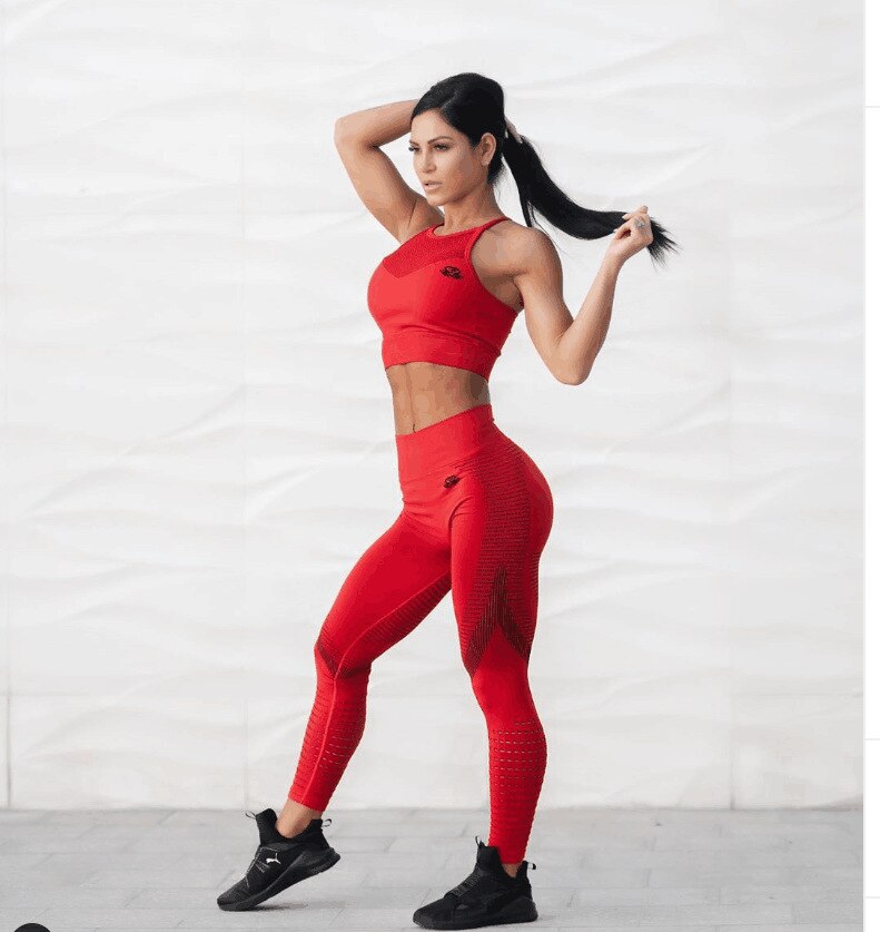 Seamless Yoga Sets Women Gym Clothes Hollow Out Tank Top And Leggings Pants Fashion Fitness Sports Workout Push Up Tracksuit